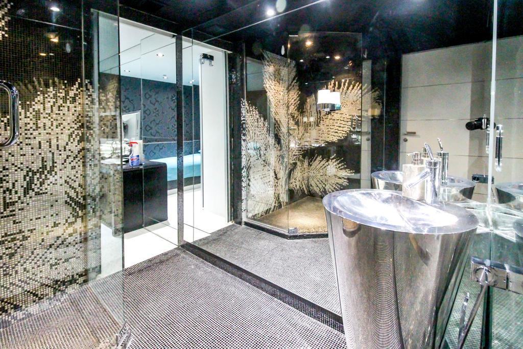 Casa Grande Suites On Ocean Drive ميامي بيتش الغرفة الصورة